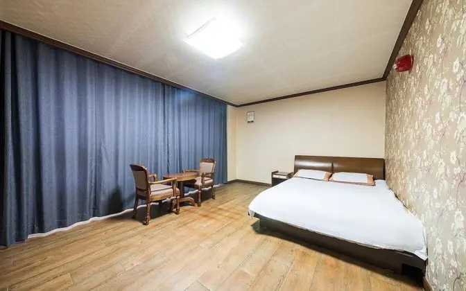 Oda (Special Room)