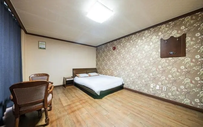 Oda (Special Room)