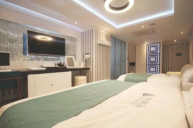 Oda (Event Room (Karaoke + Spa))