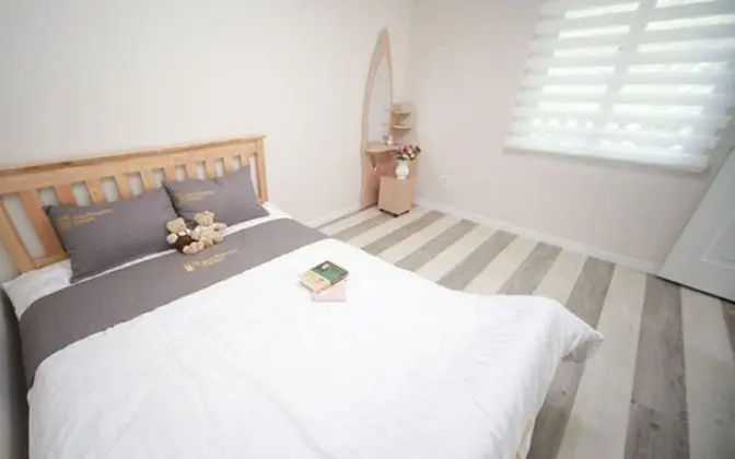 Oda (Pablo Picasso (Duplex))