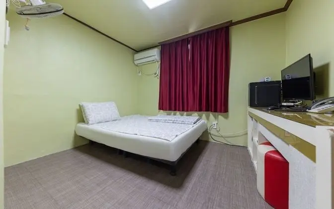 Oda (Standard Room (Bed))