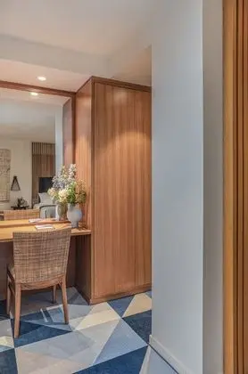 Deluxe Oda, Havuz Manzaralı