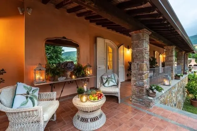 Villa, Sigara İçilebilir