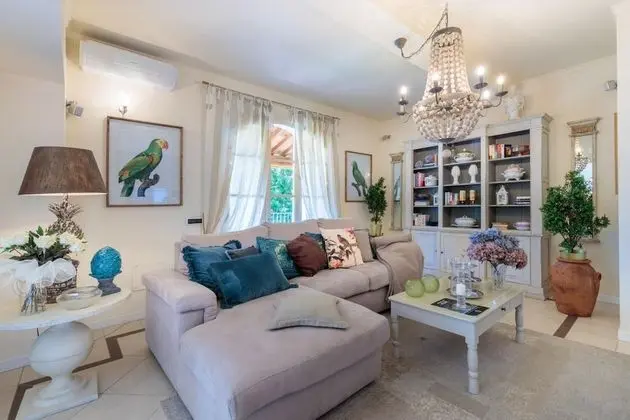 Villa, Sigara İçilebilir