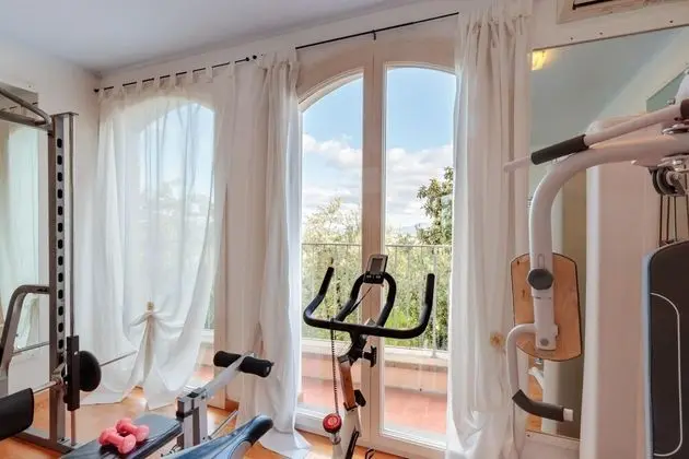 Villa, Sigara İçilebilir