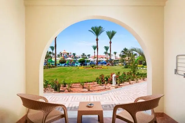 Üç Kişilik Oda (Egyptians and Residents Only)