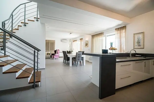 Deluxe Villa, 3 Yatak Odası, Özel Banyo, Avlu Manzaralı