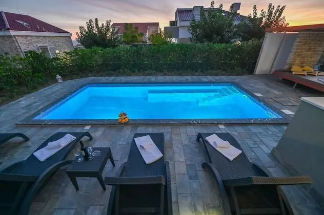 Deluxe Villa, 3 Yatak Odası, Özel Banyo, Avlu Manzaralı