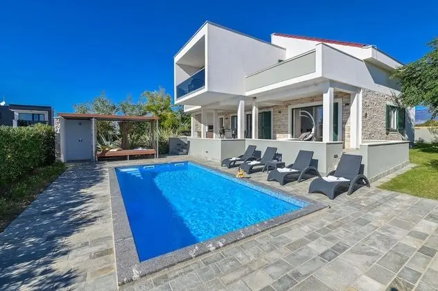 Deluxe Villa, 3 Yatak Odası, Özel Banyo, Avlu Manzaralı