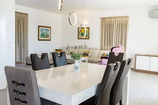 Deluxe Villa, 3 Yatak Odası, Özel Banyo, Avlu Manzaralı