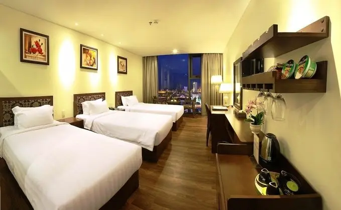 Deluxe Üç Kişilik Oda
