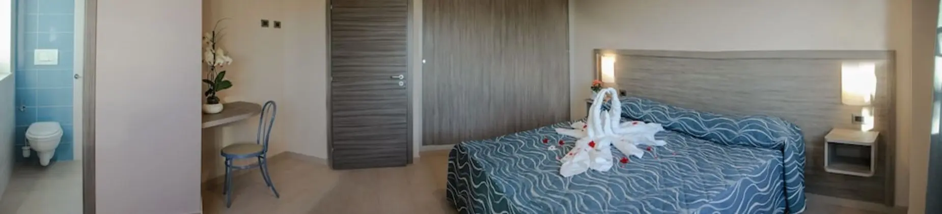Comfort Tek Büyük Yataklı Oda