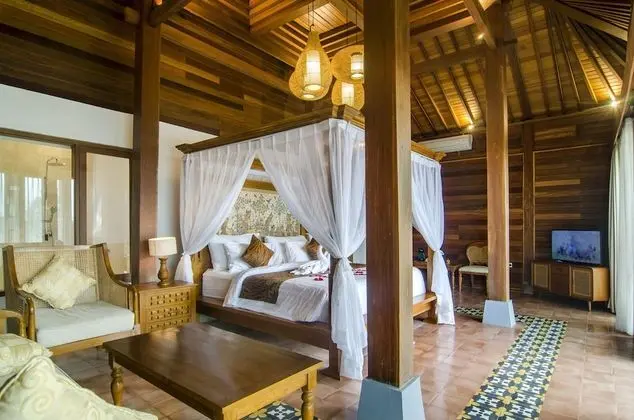 Royal Villa, 1 Yatak Odası, Kişiye Özel Havuzlu, Havuz Manzaralı