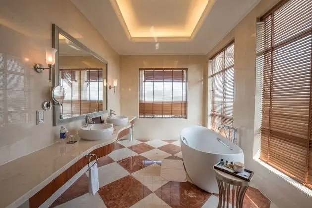 Deluxe Oda, 1 En Büyük (King) Boy Yatak, Balkon, Okyanus Manzaralı