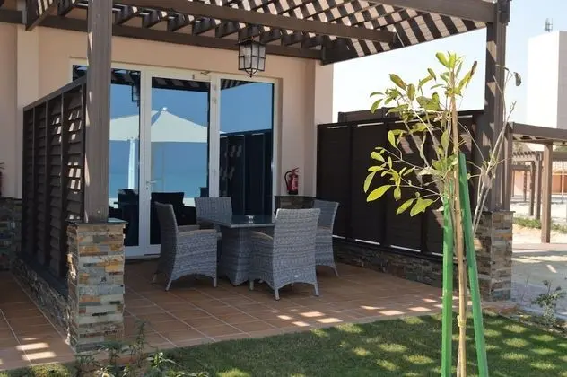 Beach Chalet Twin Bed