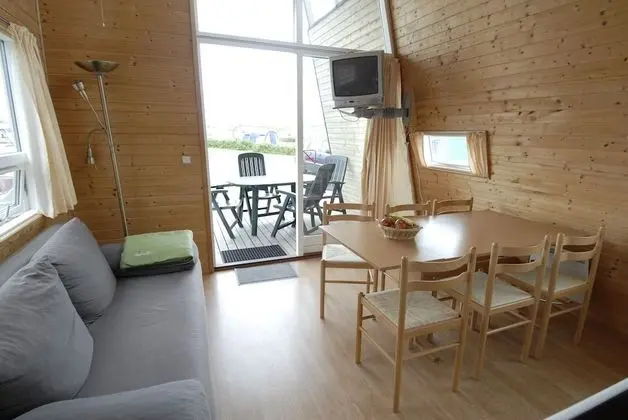 Comfort Kulübe, 2 Yatak Odası, Özel Banyo (Linen Excluded)