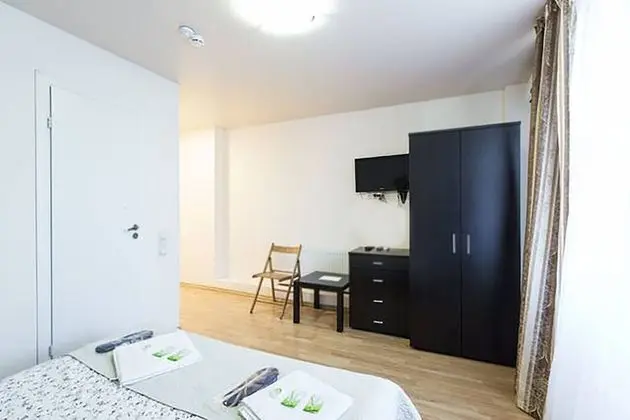 Standard Tek Büyük Yataklı Oda