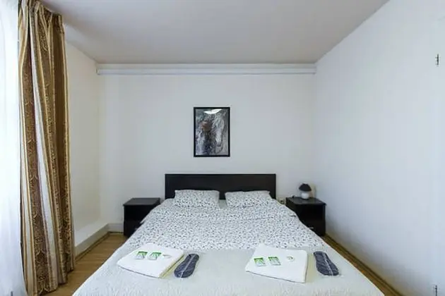 Standard Tek Büyük Yataklı Oda