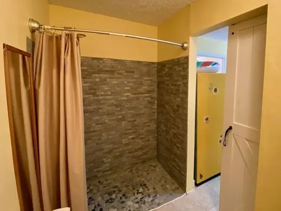 Stüdyo, Özel Banyo (Papa)