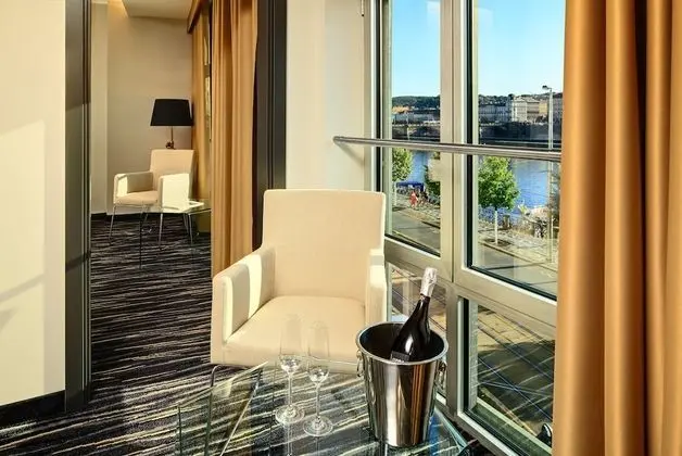Royal Süit, 2 Yatak Odası, Şehir Manzaralı (River Royal Suite)
