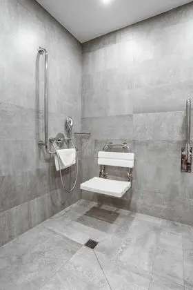Standard Tek Büyük Yataklı Oda, Avlu Manzaralı