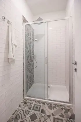Ortak Ranzalı Oda, Karma Ranzalı Oda (10 beds)