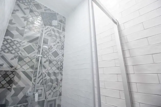 Ortak Ranzalı Oda, Karma Ranzalı Oda (4 beds 1)