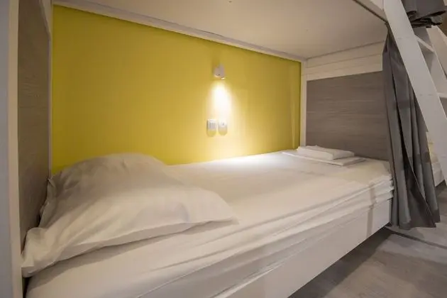 Ortak Ranzalı Oda, Karma Ranzalı Oda (4 beds 2)