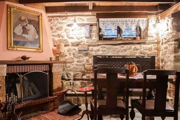 Traditional Dağ Evi