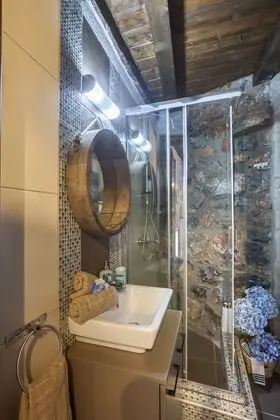 Superior Dağ Evi, Birden Çok Yatak, Sigara İçilmez