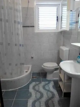 Apart Daire (Dane - free parking - A2(4))
