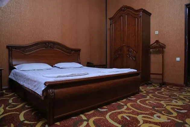 Superior Tek Büyük veya İki Ayrı Yataklı Oda