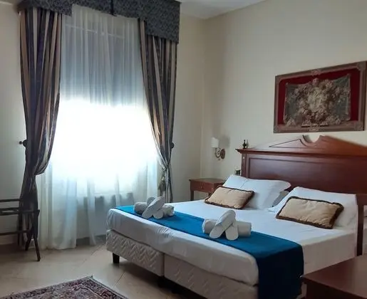 Superior Tek Büyük veya İki Ayrı Yataklı Oda