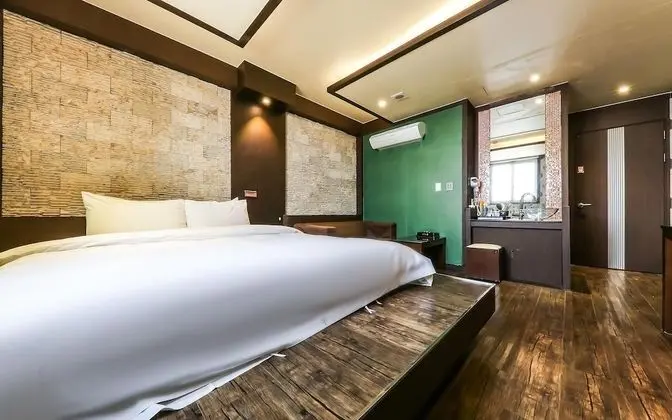Oda (Special Room)