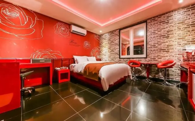 Oda (Special Room)