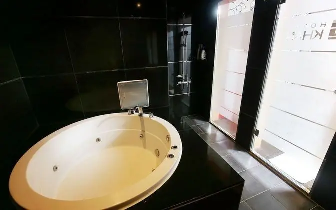 Oda (Suites)