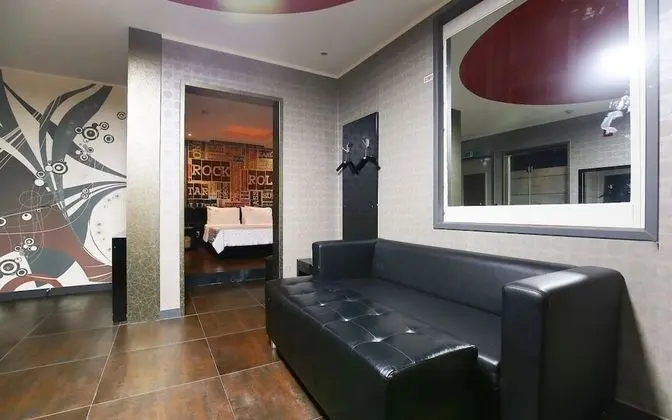 Oda (Suites)