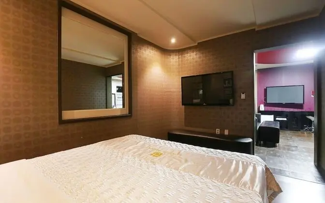 Oda (Suites)