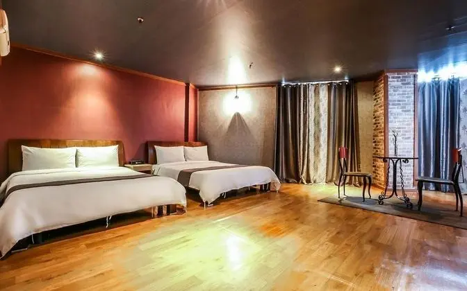 Oda (Family twin room)