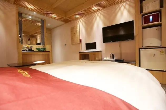 Oda (Special Room)