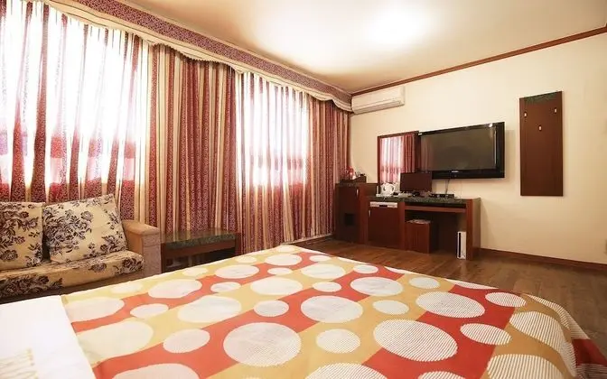Oda (Special Room)