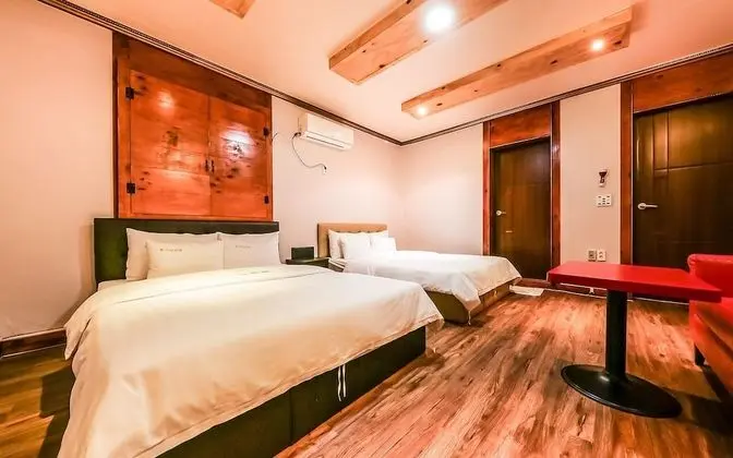Oda (Special Room)