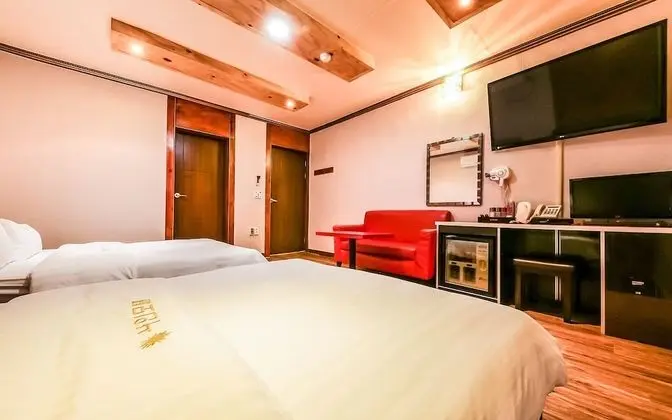 Oda (Special Room)