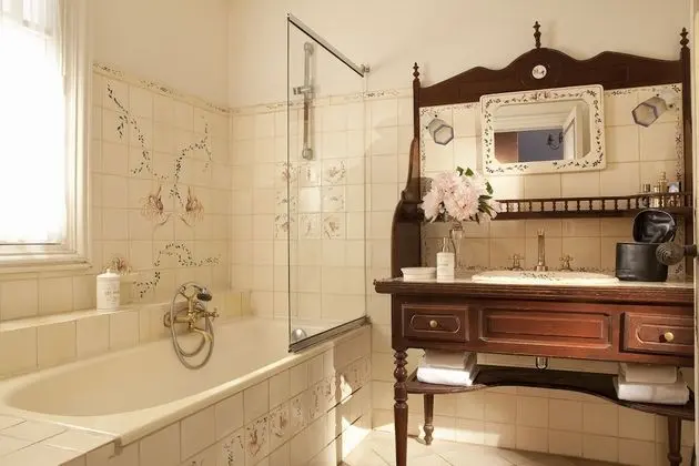 Comfort Tek Büyük veya İki Ayrı Yataklı Oda