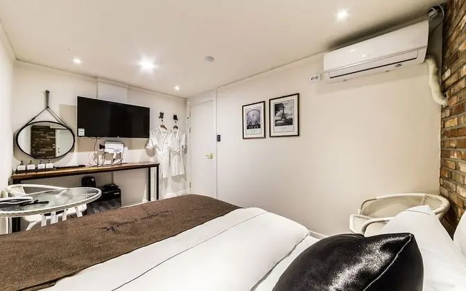Oda (Standard Room)