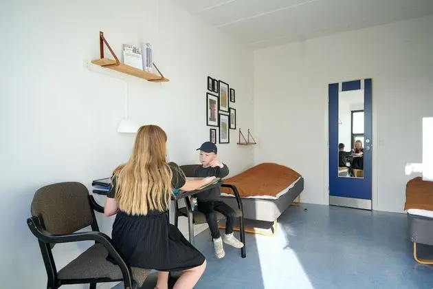 Basic Tek Büyük Yataklı Oda (Linen Excluded)