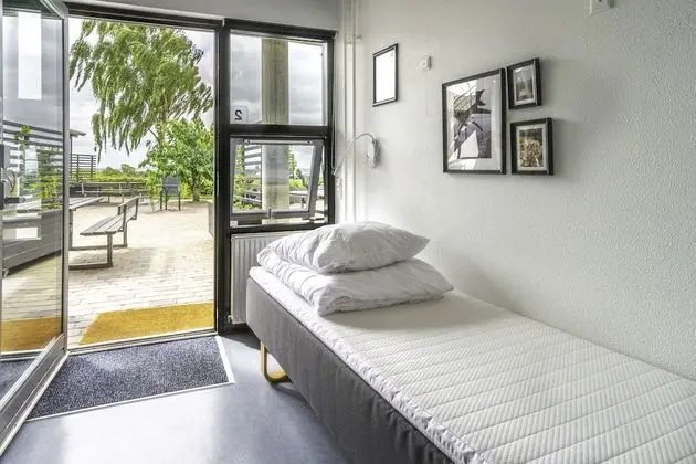 Family Oda (6 Beds - Linen Excluded)