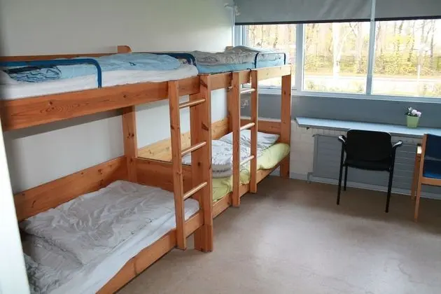 Basic Oda, Birden Çok Yatak, Özel Banyo (6 person)