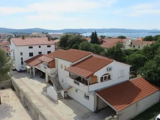 Apart Daire (Dani 2 - with parking - A2(5) Vanilij)