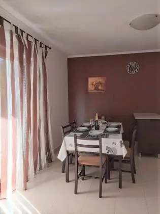 Apart Daire (Dani - free parking - A2(4))